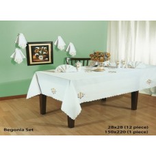Скатерть Kayaoglu Begonia Set с 12 салфетками Скатерть Kayaoglu Begonia Set с 12 салфетками
