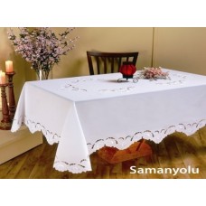 Скатерть Kayaoglu Samanyolu с кружевами